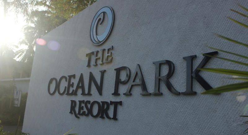 The Ocean Park Resort Calangute Buitenkant foto